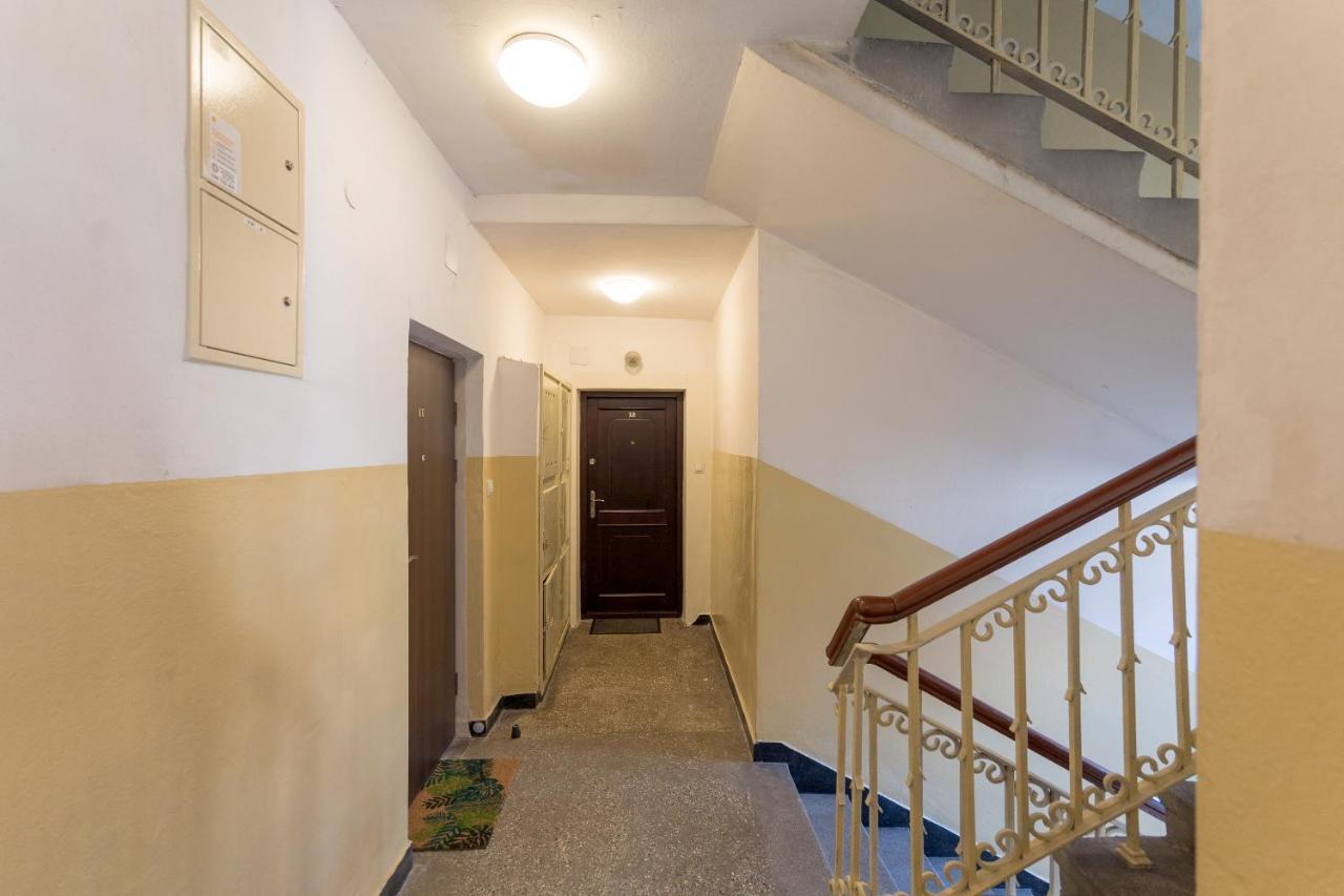 Old Town Velvet Studio Apartment Варшава Екстериор снимка
